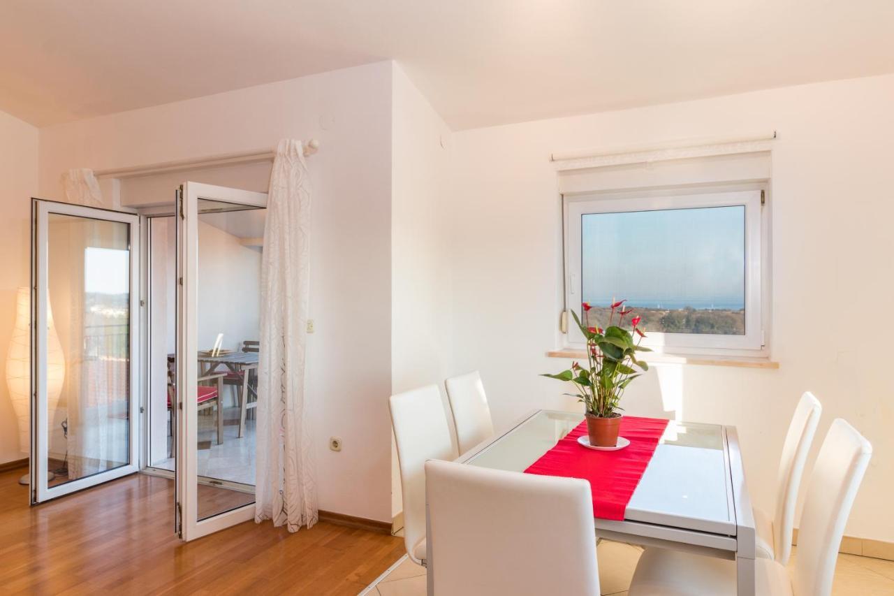 Sea View Apartment ลิทซ์ยัน ภายนอก รูปภาพ
